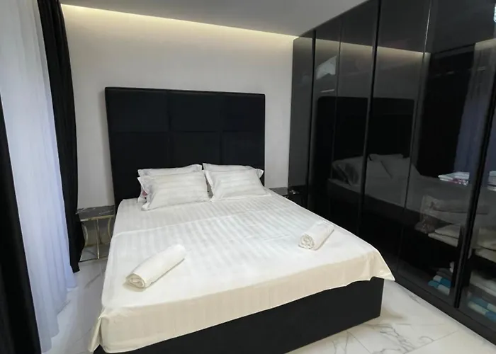 Mia Appartamento Golem (Tirana)